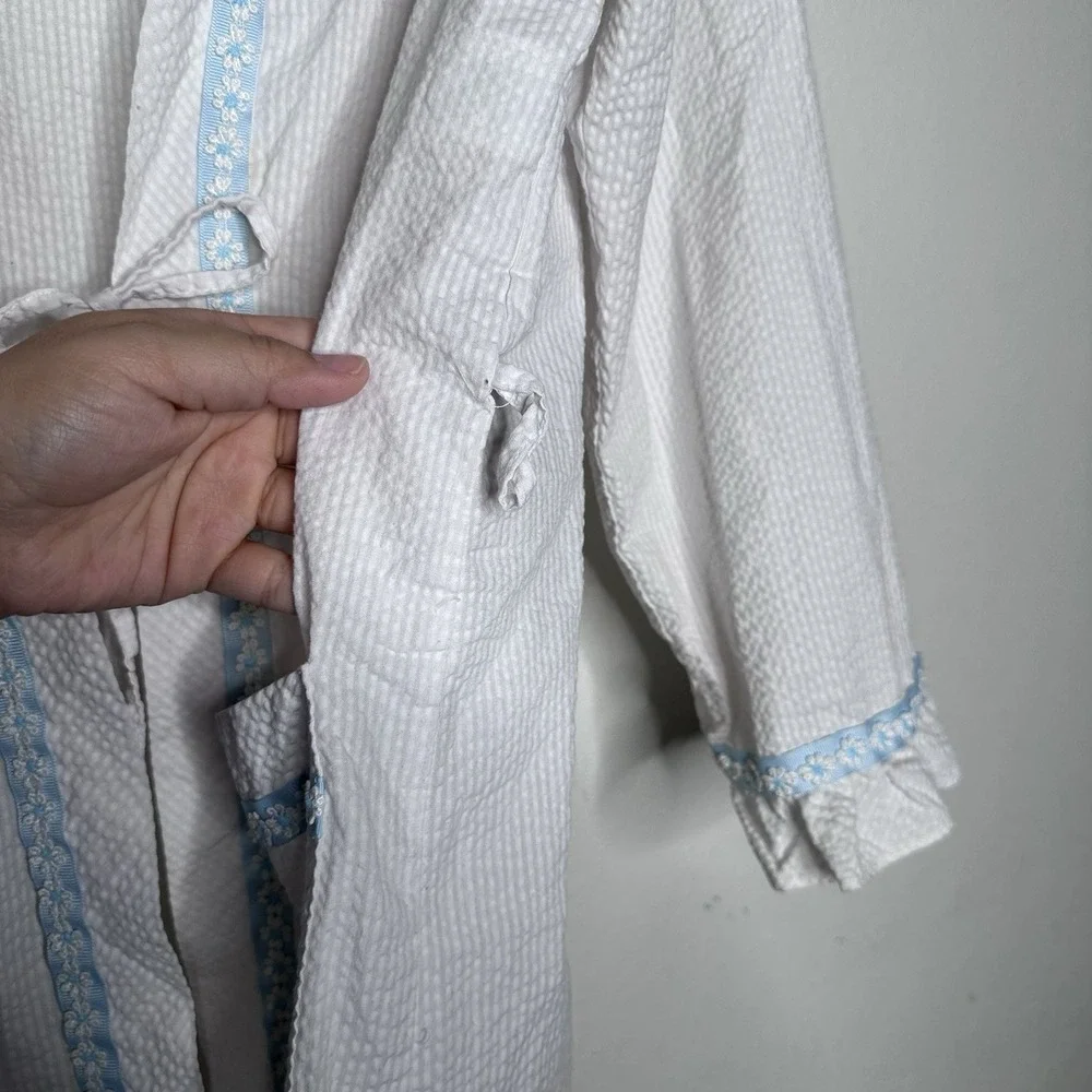 Vintage Eileen West Robe Womens S Blue White Striped Cotton Cottagecore Read
